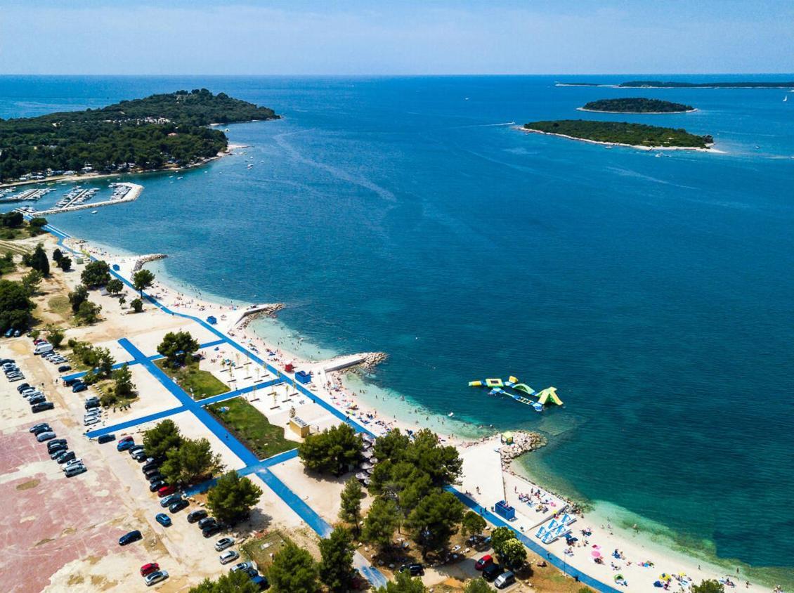 Ines- Stinjan Pula